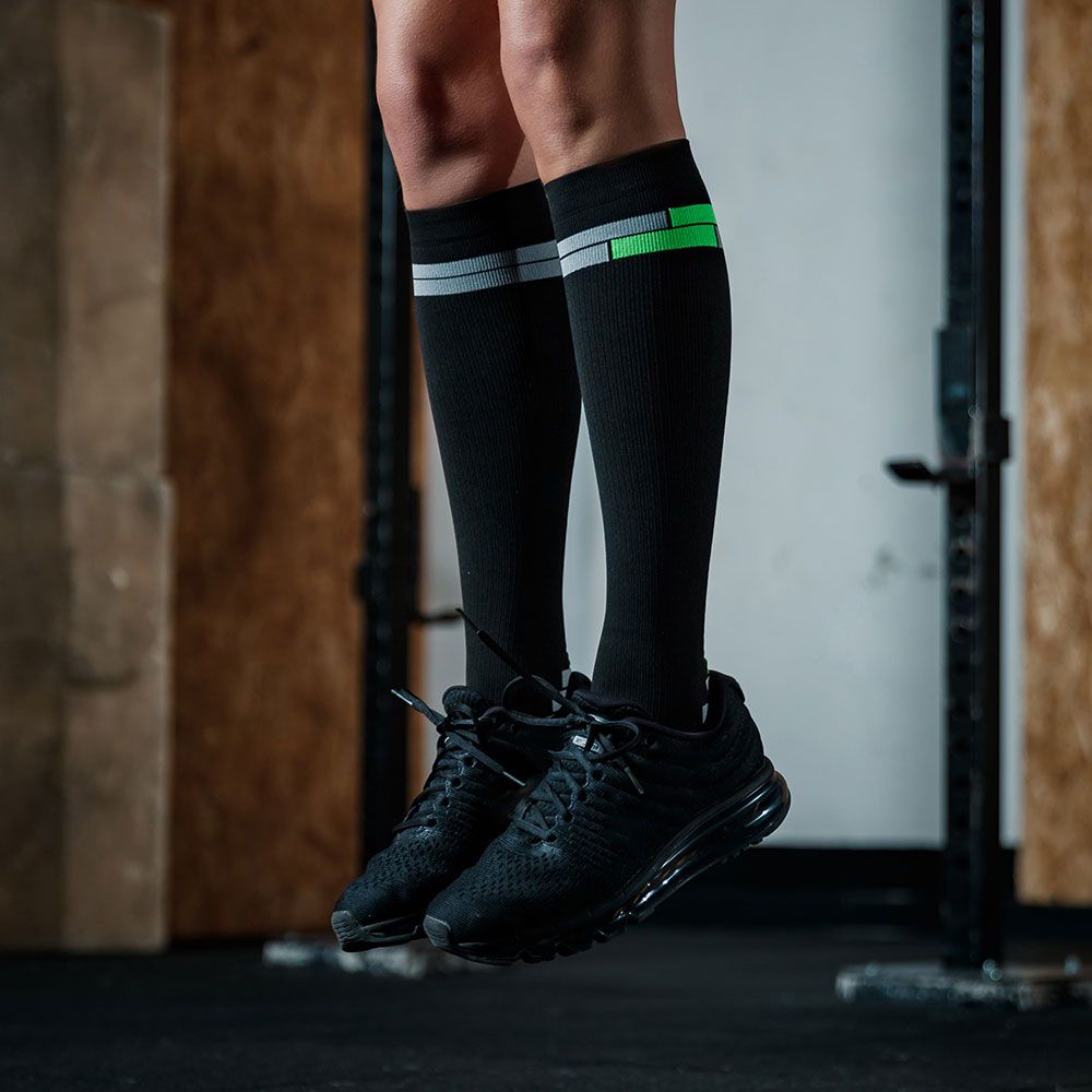 relaxsan-compression-sport-socks-800_BL-VER-FL.jpg